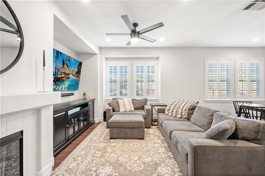 38 Corbin Street Ladera Ranch, CA 92694 - Photo 9 of 43