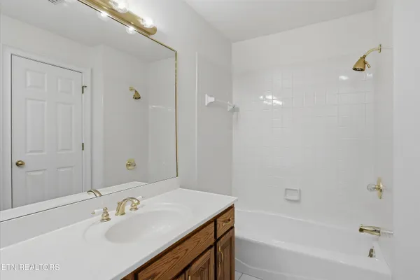$1,500,000 | 721 Hampton Roads Drive, Knoxville, TN 37934
