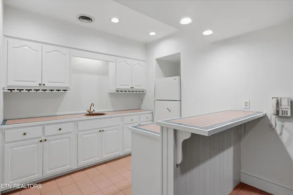 $1,500,000 | 721 Hampton Roads Drive, Knoxville, TN 37934