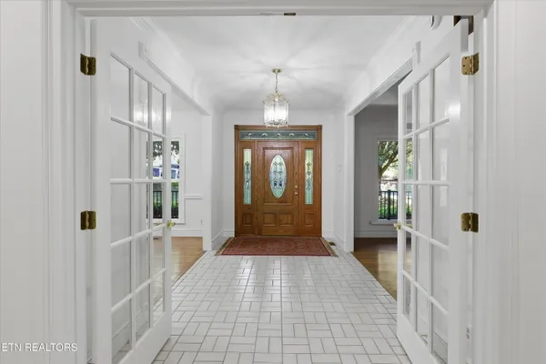$1,500,000 | 721 Hampton Roads Drive, Knoxville, TN 37934