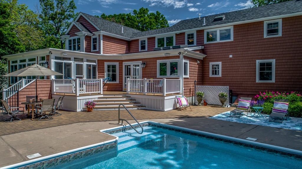 4 Davis Road Bedford, MA 01730 - Photo 26 of 30 Gallery Image 26