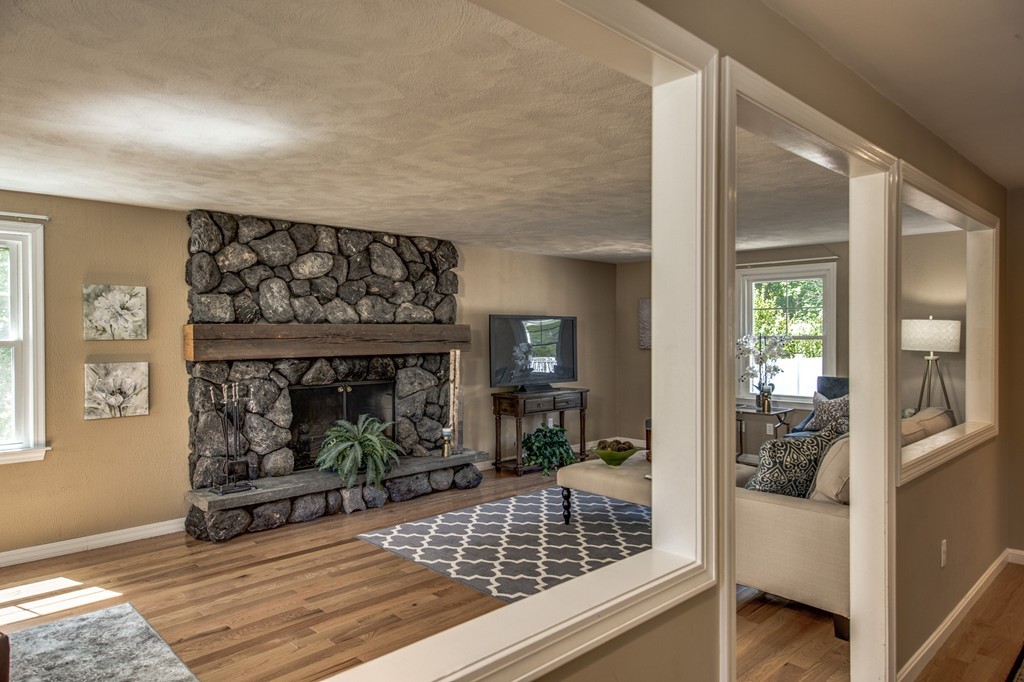 4 Davis Road Bedford, MA 01730 - Photo 6 of 30 Gallery Image 6