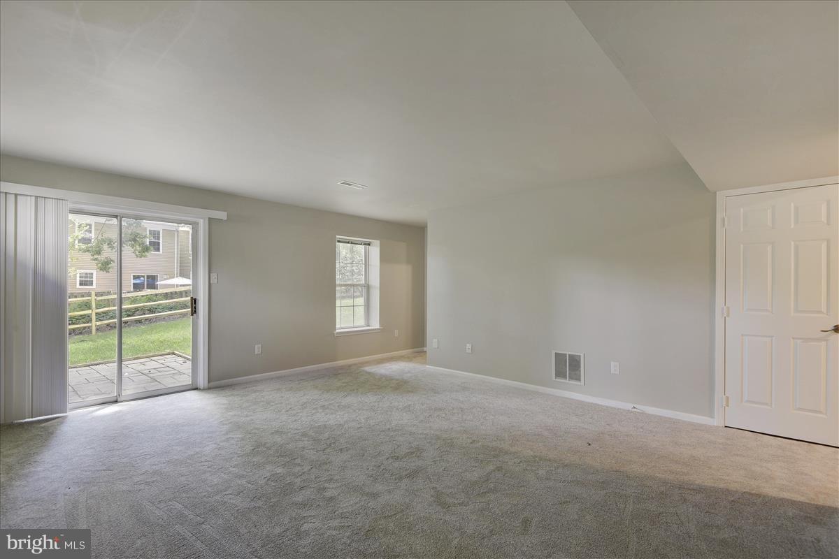 12902 Summit Ridge Terrace Germantown, MD 20874 - Photo 28 of 30 a view of an empty room with a window