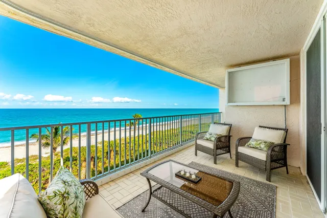 $699,000 | 1505 North Hwy A1A, Unit 501, Indialantic, FL 32903