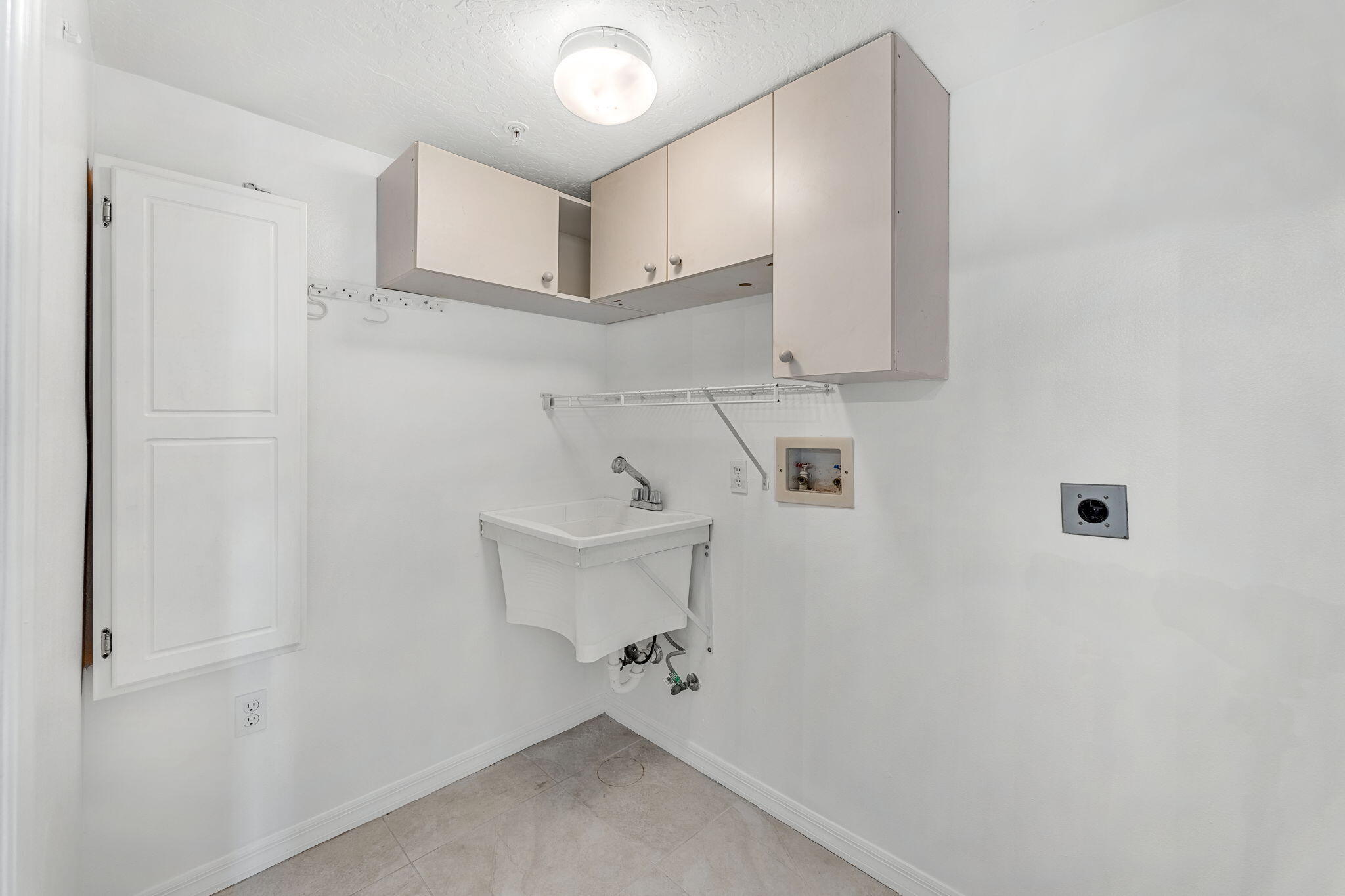 1505 North Hwy A1A, Unit 501 Indialantic, FL 32903 - Photo 33 of 60 36-web-or-mls-DSC00024-HDR