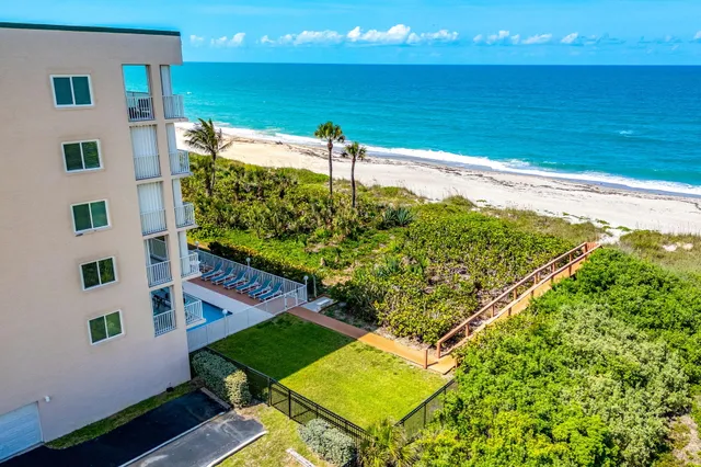 $699,000 | 1505 North Hwy A1A, Unit 501, Indialantic, FL 32903
