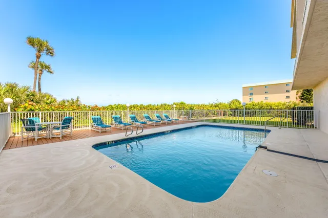 $699,000 | 1505 North Hwy A1A, Unit 501, Indialantic, FL 32903