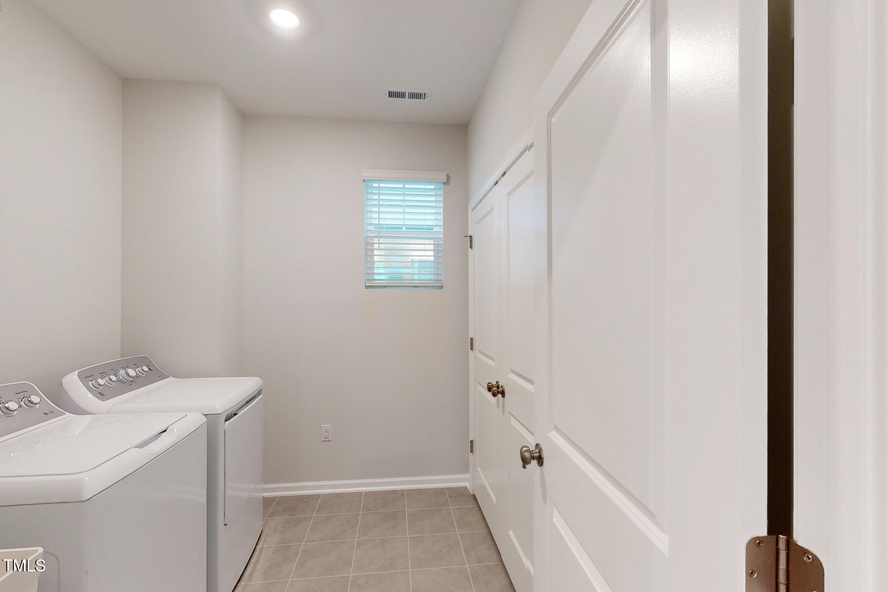 7701 Litcham Drive Raleigh, NC 27615 - Photo 28 of 58 17