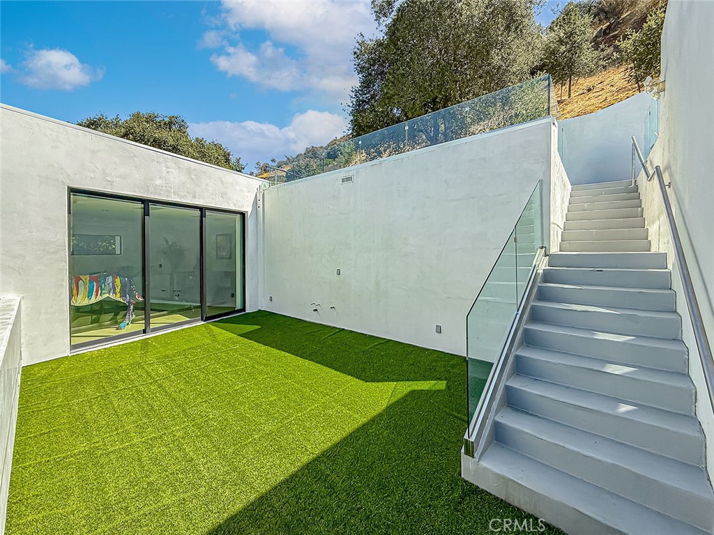 158 Bell Cyn Road Bell Canyon, CA 91307 - Photo 19 of 53 a view of an outdoor space and a yard