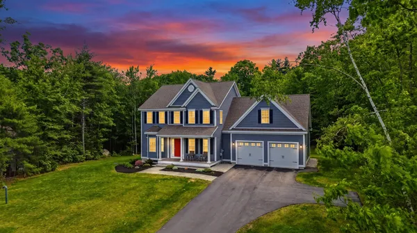 $950,000 | 12 Old Mill Lane, Hooksett, NH 03106