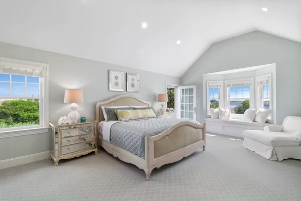 $175,000 | Undisclosed Address, Westhampton Beach, NY 11978