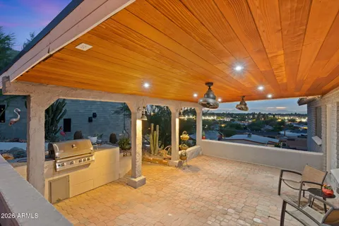 a picture of a table and chairs in patio