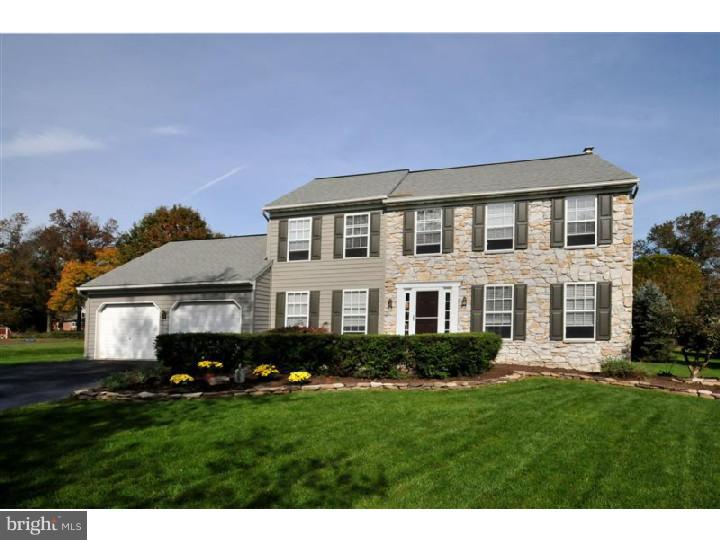 44 Hillendale Road Perkasie, PA 18944 - Photo 1 of 24 Exterior Front