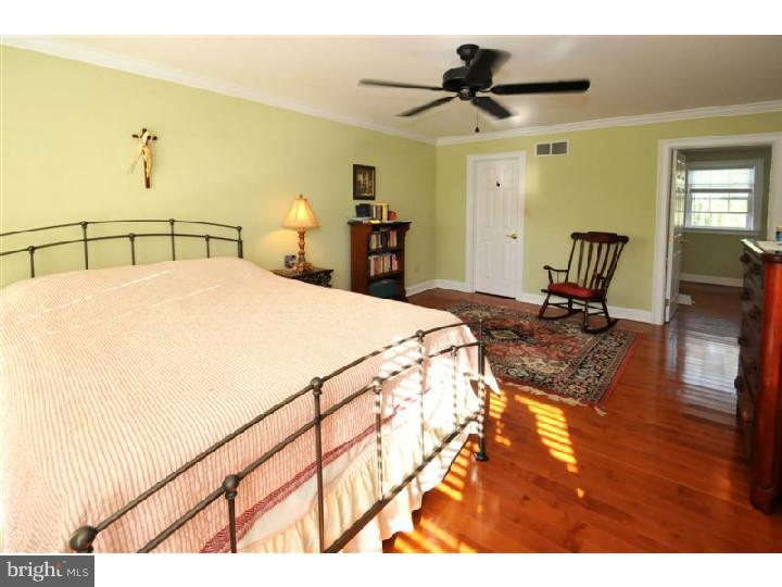 44 Hillendale Road Perkasie, PA 18944 - Photo 17 of 24 Bedroom - Main