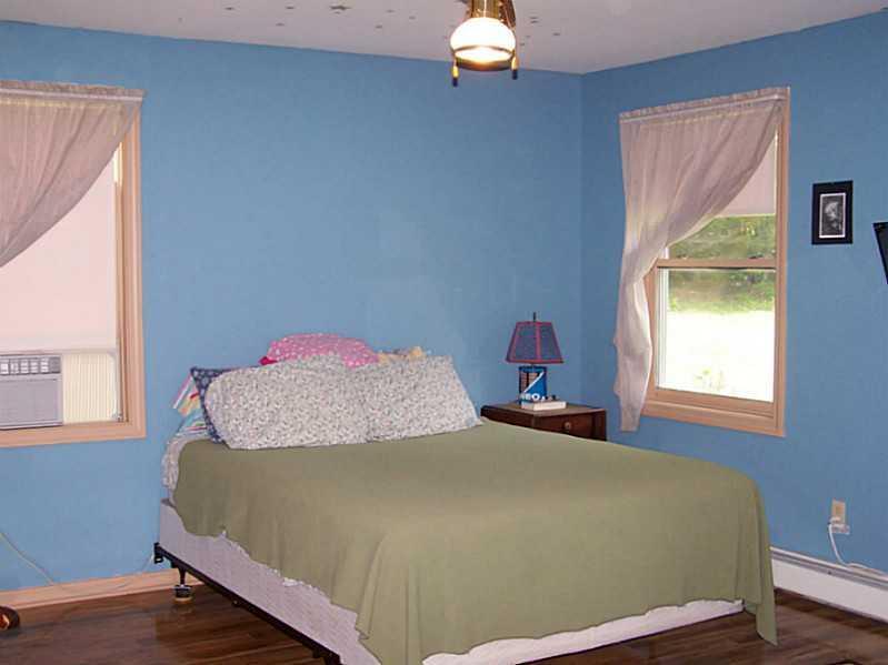 25 Nottingham Road Winthrop, ME 04364 - Photo 7 of 35 Master Bedroom.