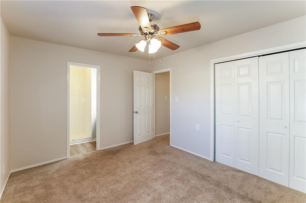 319 Holiday Drive Lansing, KS 66043 - Photo 8 of 16