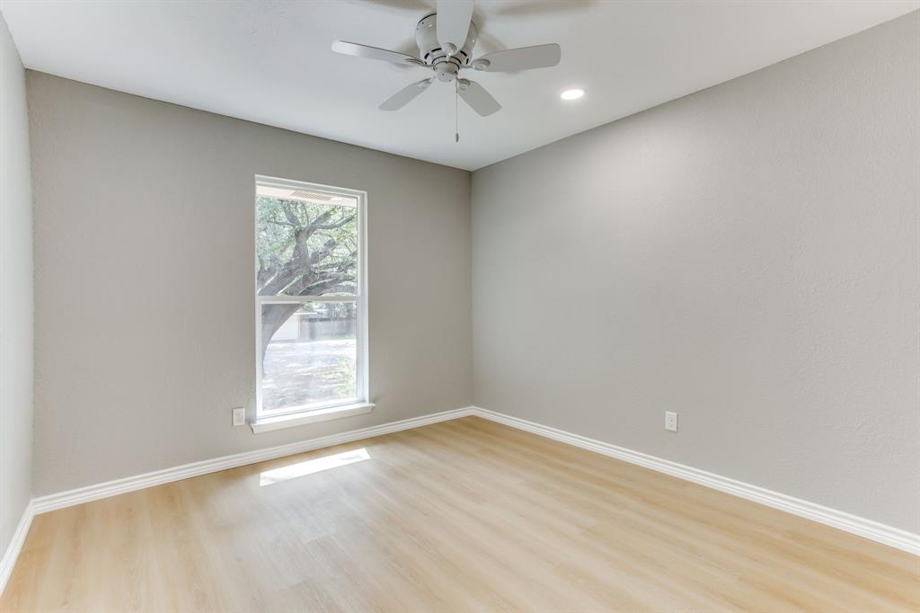 2709 Springbrooke Drive Hurst, TX 76054 - Photo 33 of 40