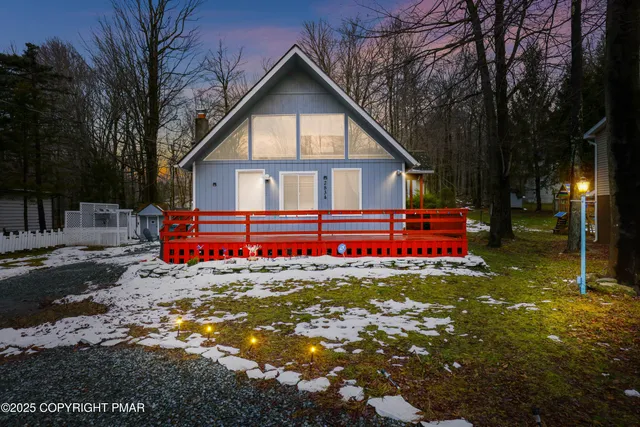 $260,000 | 2834 Fairhaven Drive, Tobyhanna, PA 18466