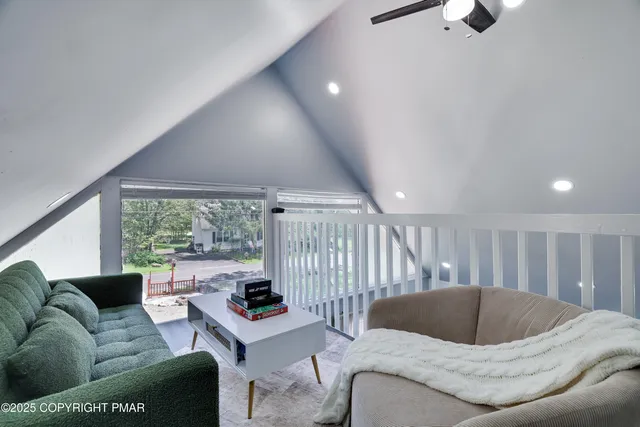 $260,000 | 2834 Fairhaven Drive, Tobyhanna, PA 18466