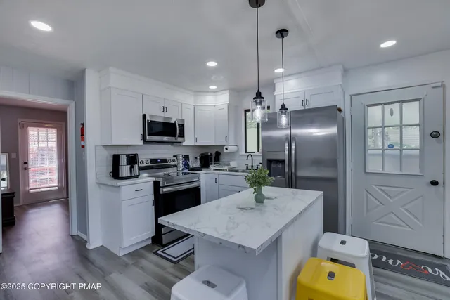 $260,000 | 2834 Fairhaven Drive, Tobyhanna, PA 18466