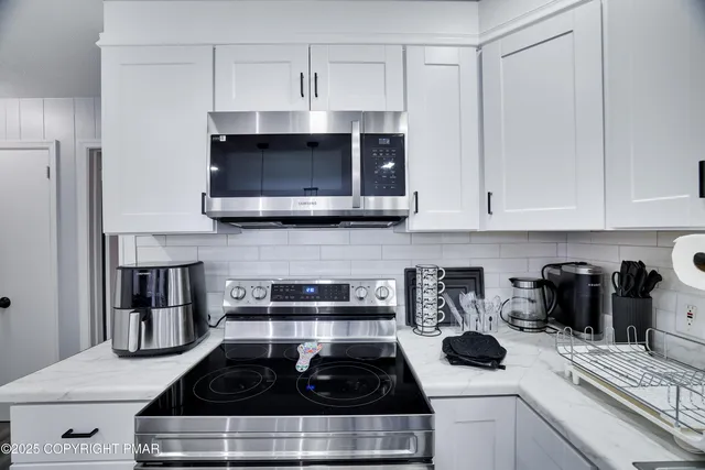 $260,000 | 2834 Fairhaven Drive, Tobyhanna, PA 18466