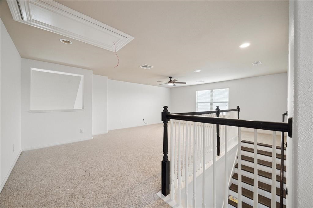 2732 Rogliano Lane League City, TX 77573 - Photo 19 of 30 Game room