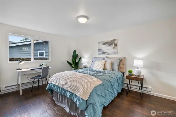 $322,900 | 8526 8th Avenue West, Unit A, Everett, WA 98204