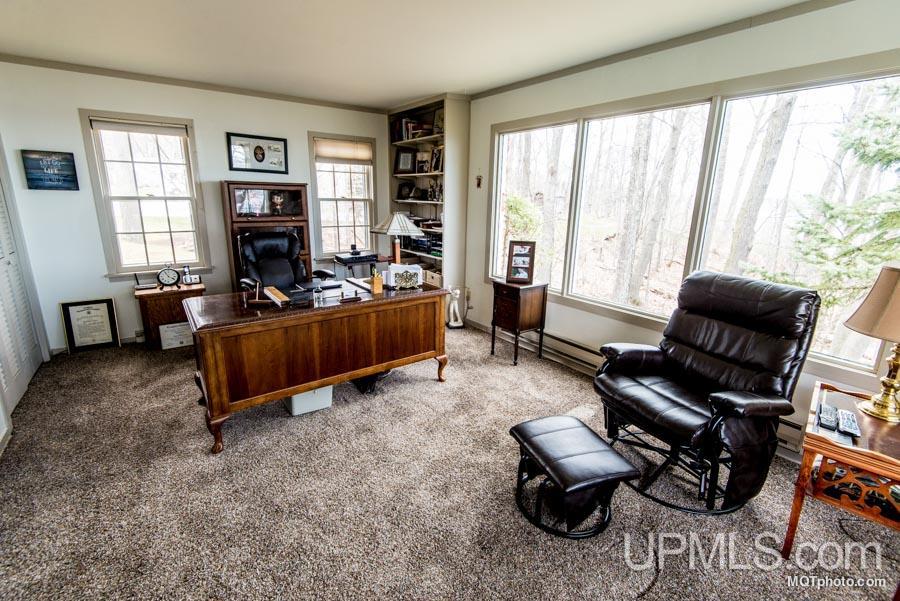 1000 Allouez Road Marquette, MI 49855 - Photo 13 of 30