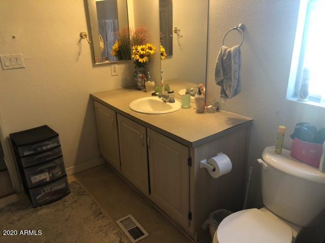 501 East Ray Road, Unit 231 Chandler, AZ 85225 - Photo 8 of 16 master bath