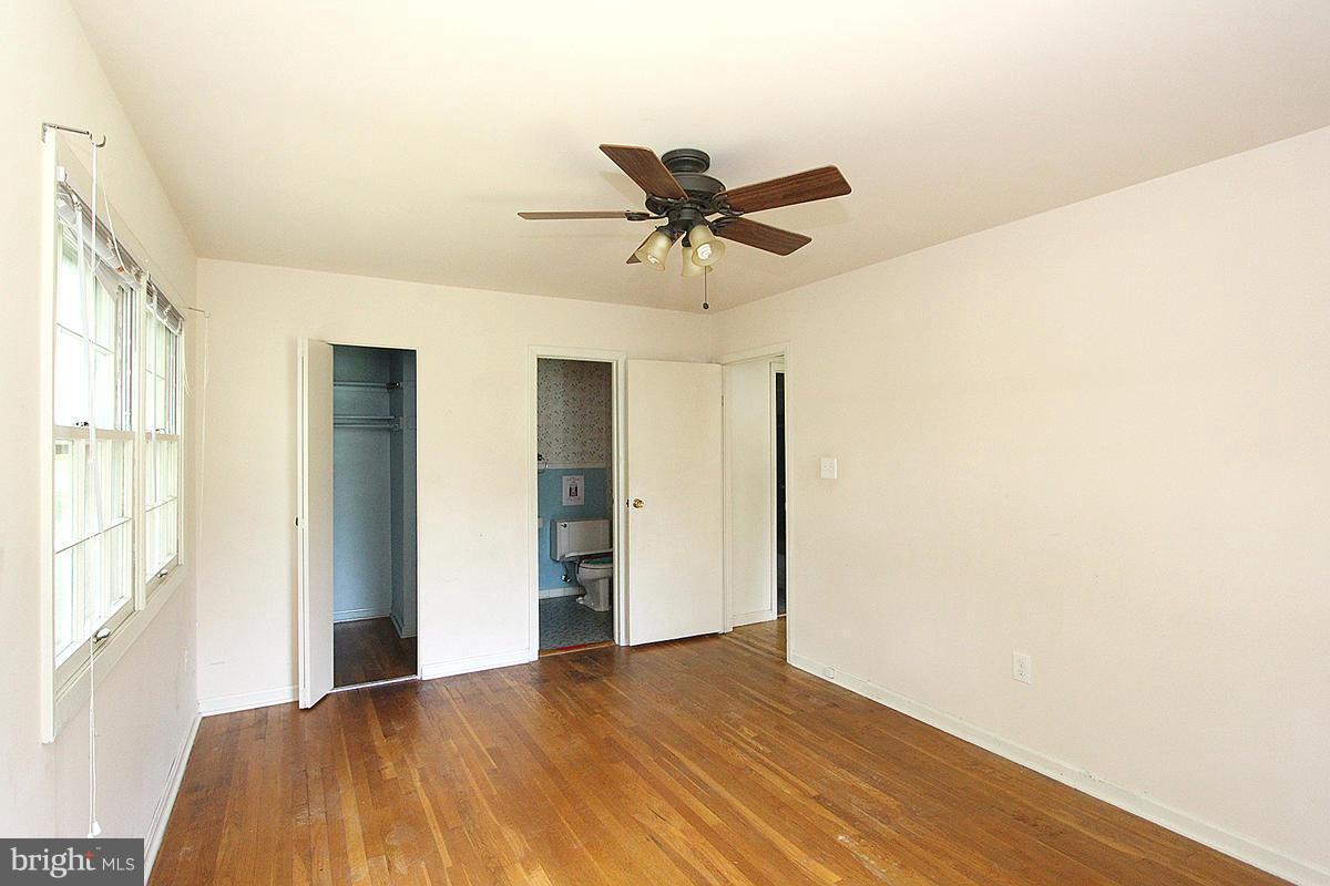 12601 Barbara Road Silver Spring, MD 20906 - Photo 28 of 30 Bedroom (Master)