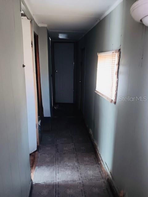 4639 Cr 690 Webster Webster, FL 33597 - Photo 9 of 14 a view of hallway with window
