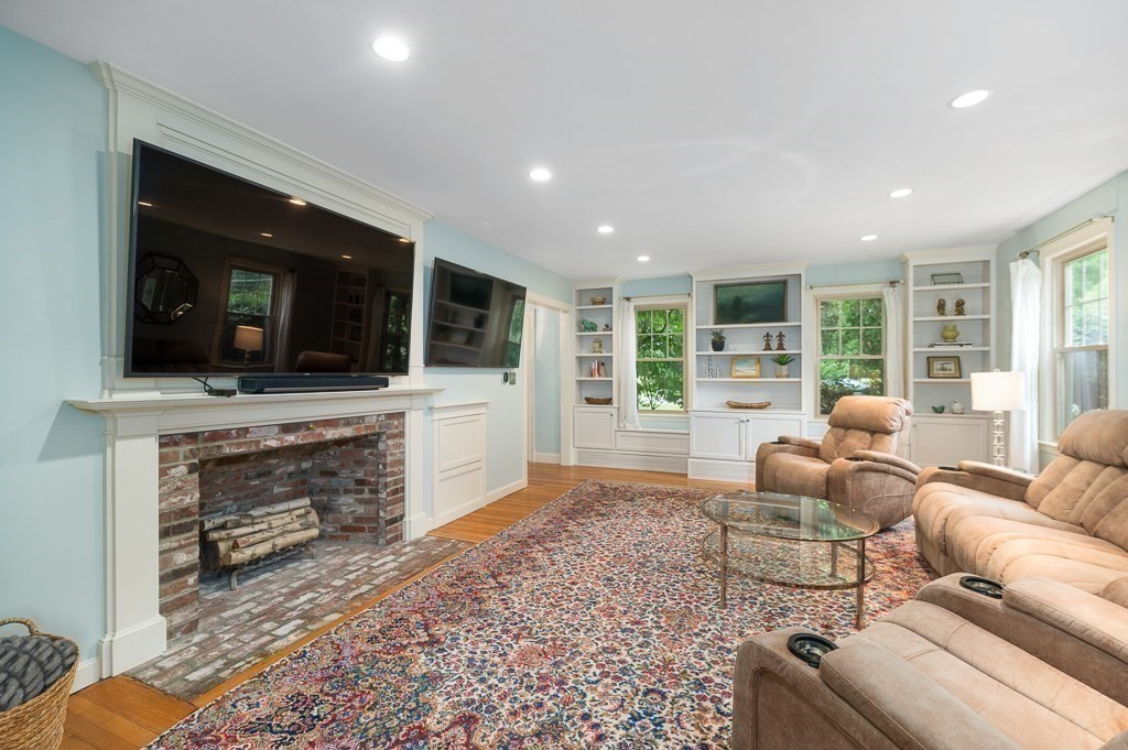 2 Patton Drive Hamilton, MA 01982 - Photo 22 of 41