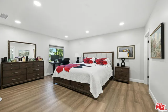 $2,995,000 | 18912 Pasadero Drive, Tarzana, CA 91356