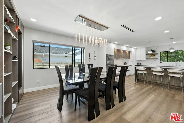 $2,995,000 | 18912 Pasadero Drive, Tarzana, CA 91356