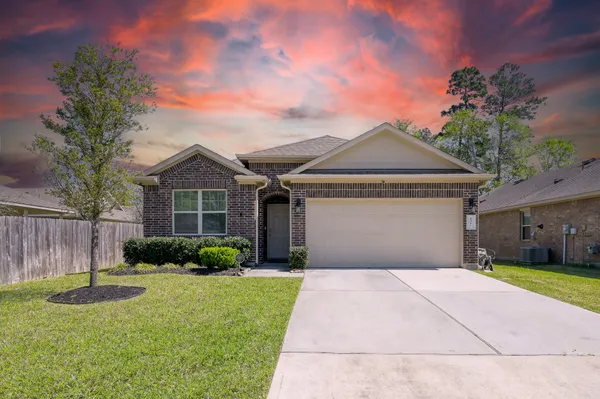 $2,300 | 2315 Strong Horse Drive, Conroe, TX 77301