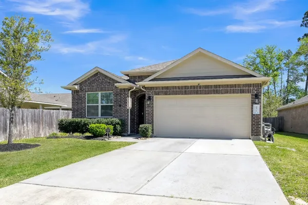 $2,200 | 2315 Strong Horse Drive, Conroe, TX 77301