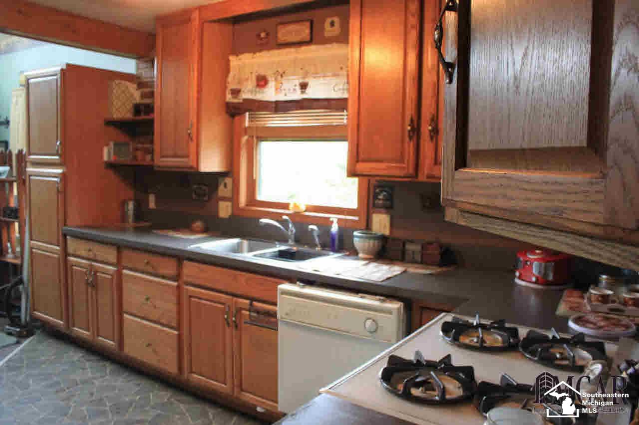 5605 Alternate Road Petersburg, MI 49270 - Photo 11 of 26