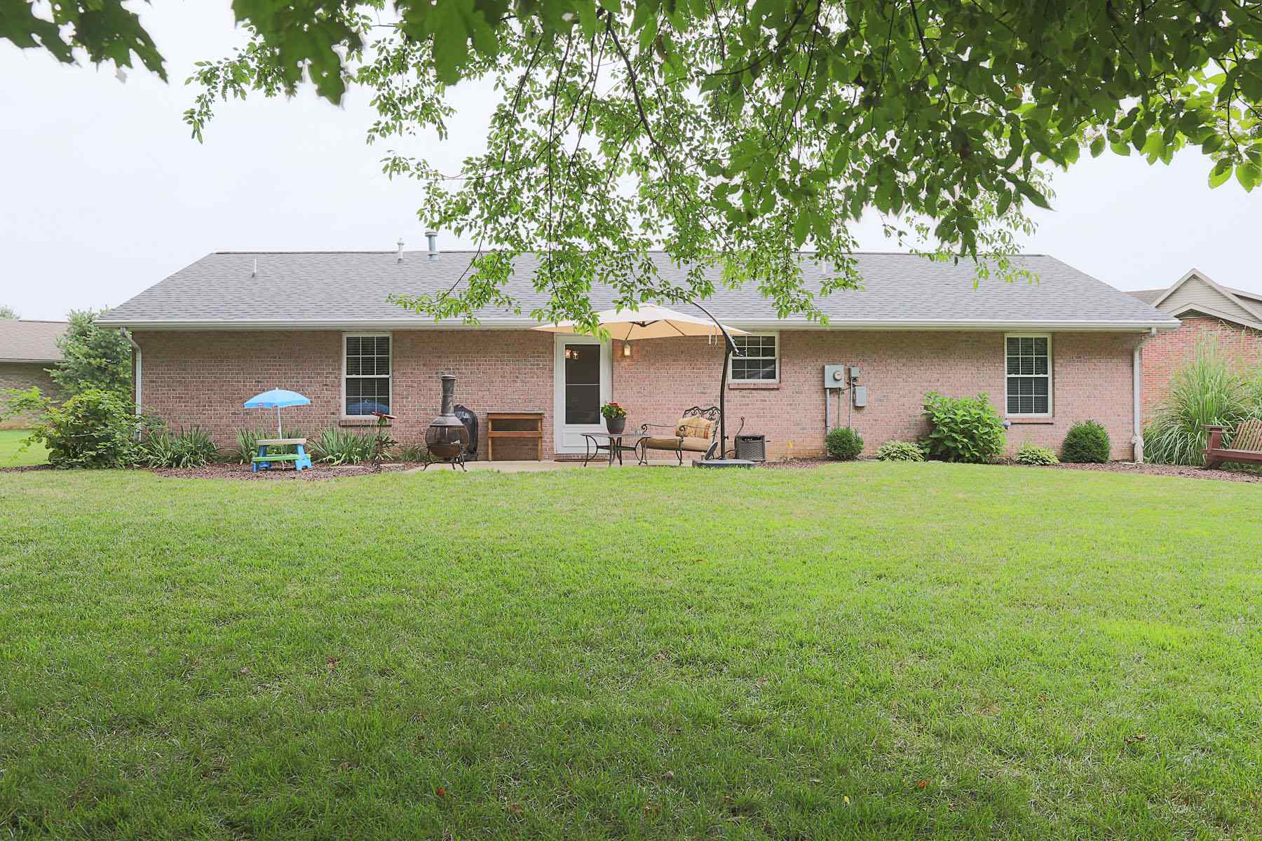 391 Ridgewood Lane Jasper, IN 47546 - Photo 26 of 30 Gallery Image 26