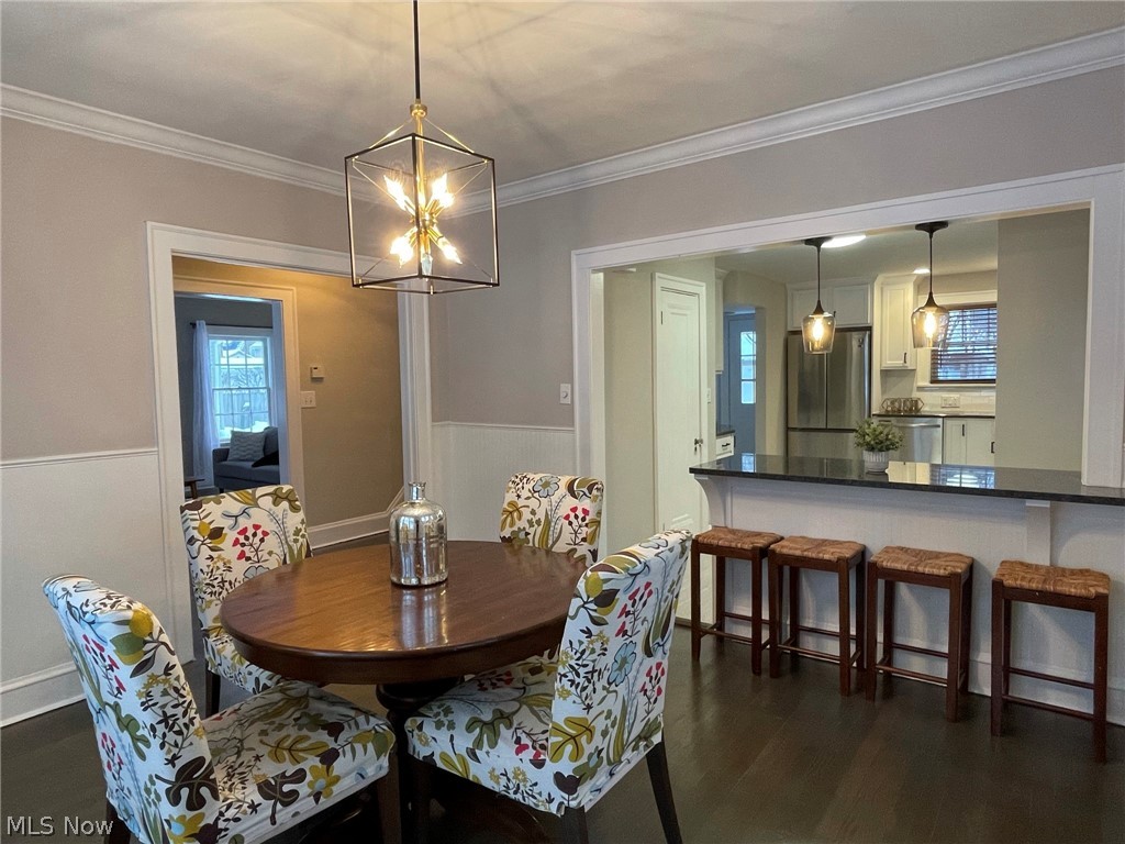 3326 Ardmore Road Cleveland, OH 44120 - Photo 8 of 32
