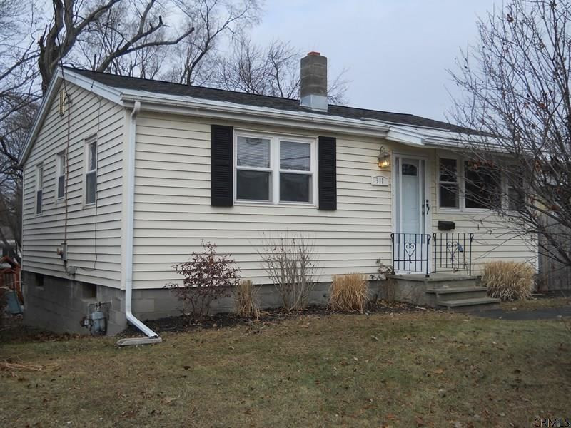 311 Gifford Road Schenectady, NY 12304 - Photo 1 of 25 Photo 1