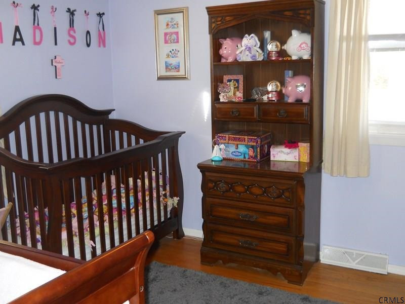 311 Gifford Road Schenectady, NY 12304 - Photo 11 of 25 Photo 11