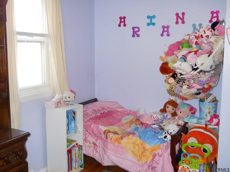 311 Gifford Road Schenectady, NY 12304 - Photo 12 of 25 Photo 12