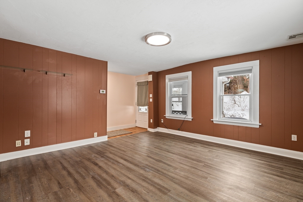 20 Elm Street Milford, MA 01757 - Photo 11 of 33