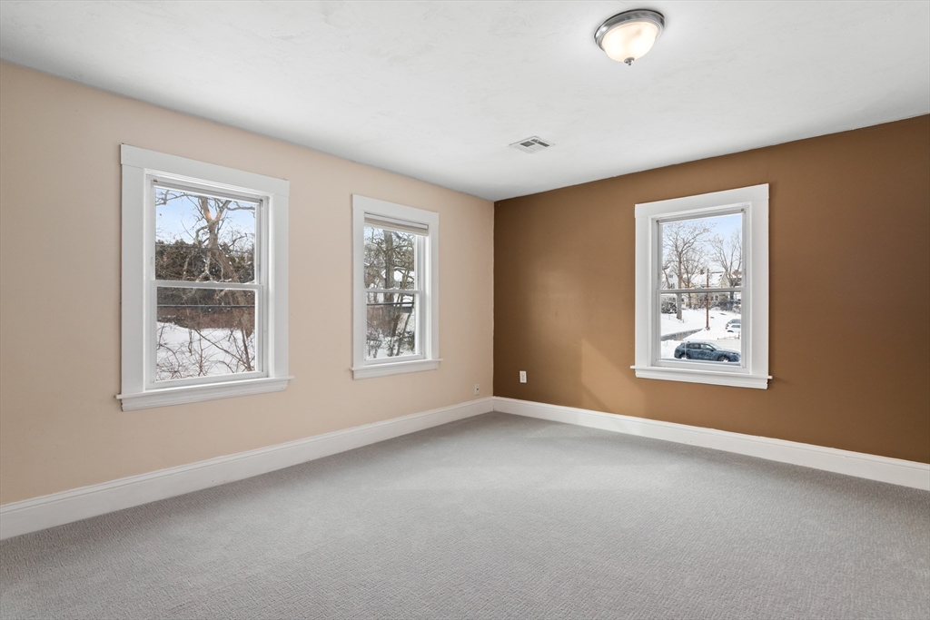 20 Elm Street Milford, MA 01757 - Photo 21 of 33