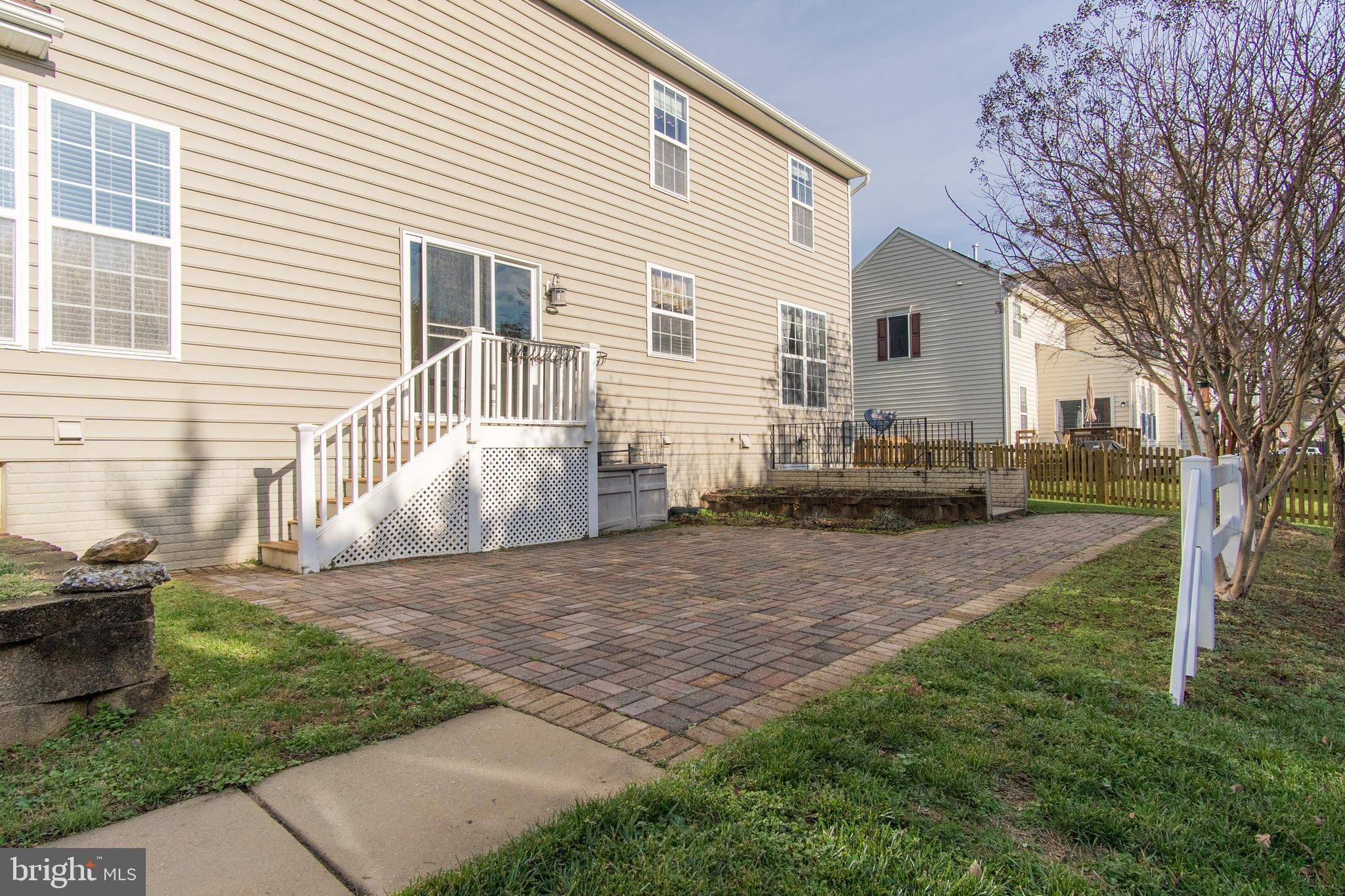 3805 Misty Hollow Point of Rocks, MD 21777 - Photo 6 of 51