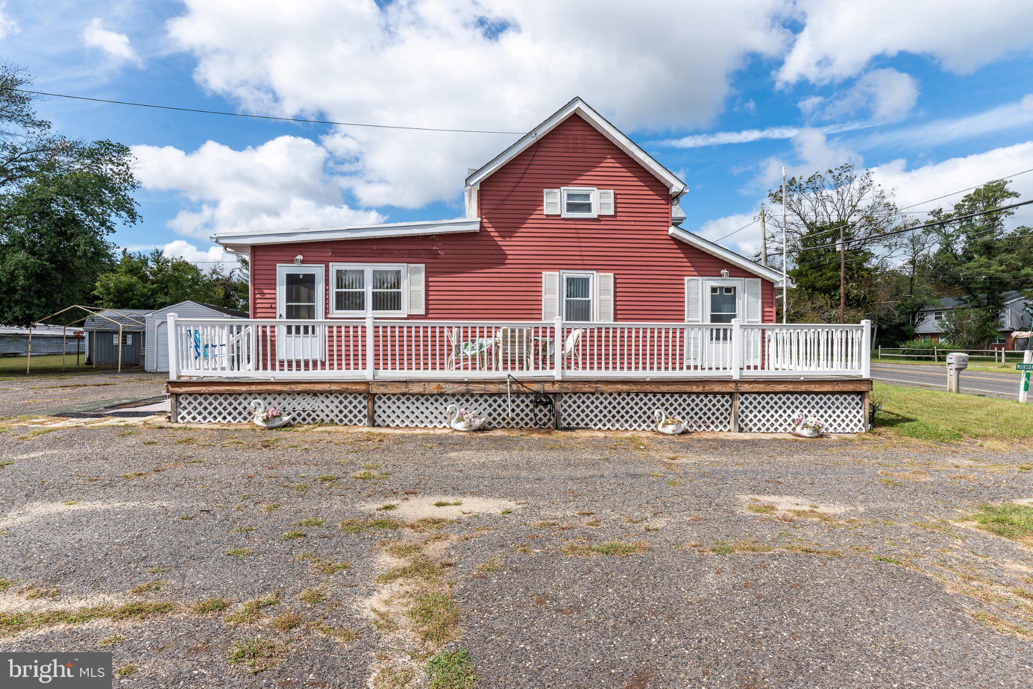 81 Almond Road Elmer, NJ 08318 - Photo 11 of 124 Gallery Image 11