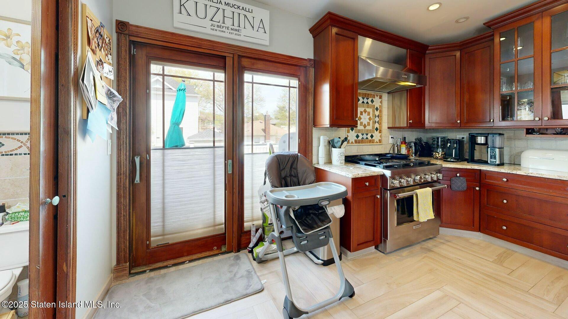 53 Raritan Avenue Staten Island, NY 10304 - Photo 17 of 48 tempImagekNcX7w