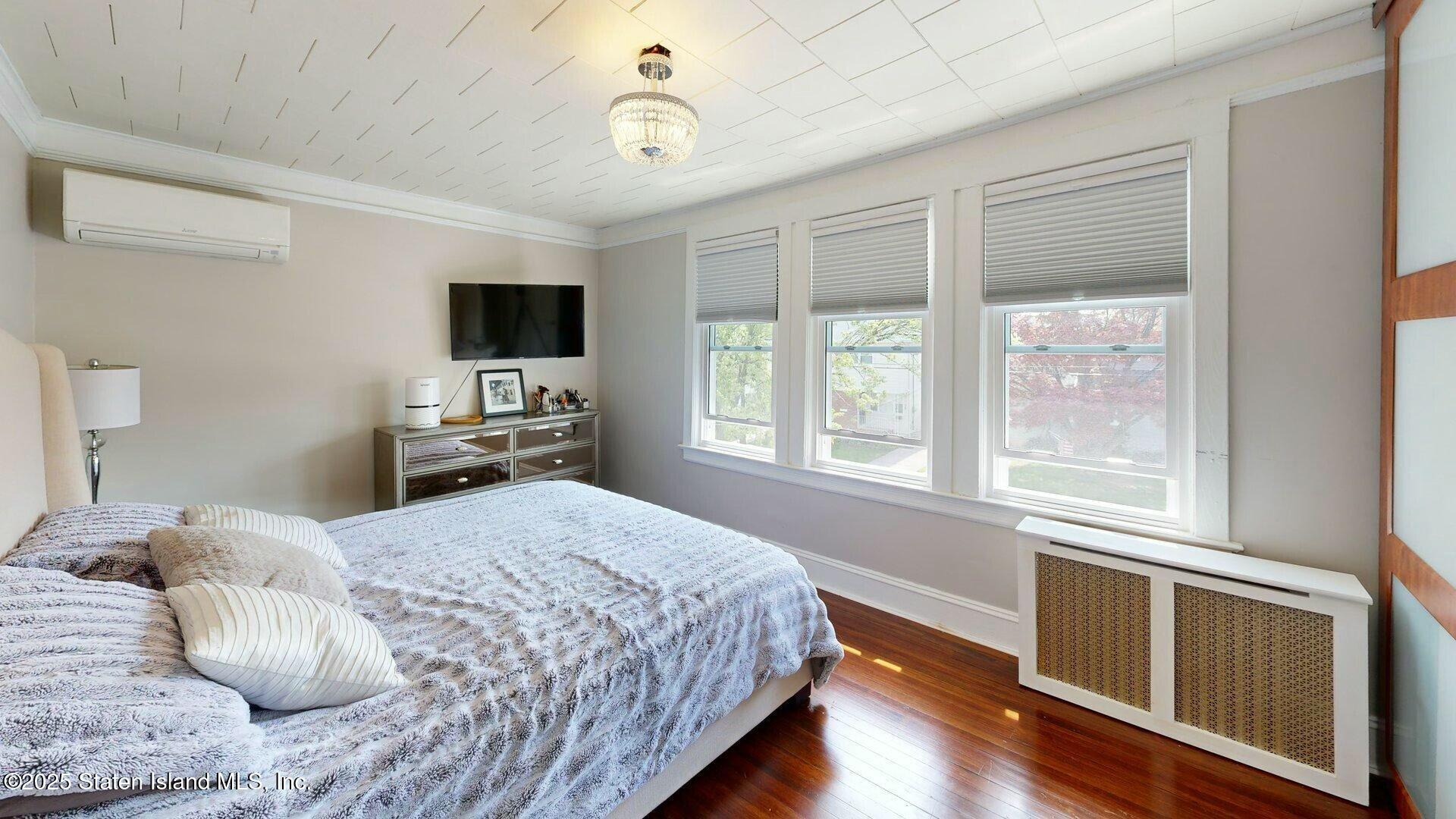 53 Raritan Avenue Staten Island, NY 10304 - Photo 22 of 48 tempImage9jLhKg