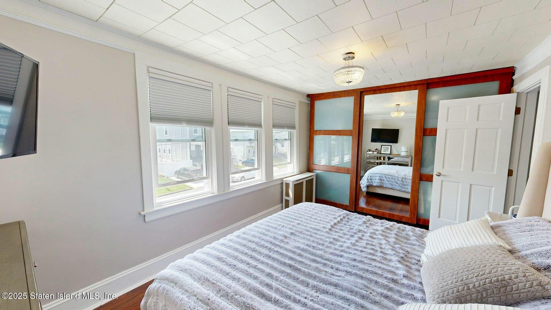 53 Raritan Avenue Staten Island, NY 10304 - Photo 24 of 48 tempImageGgrPkp