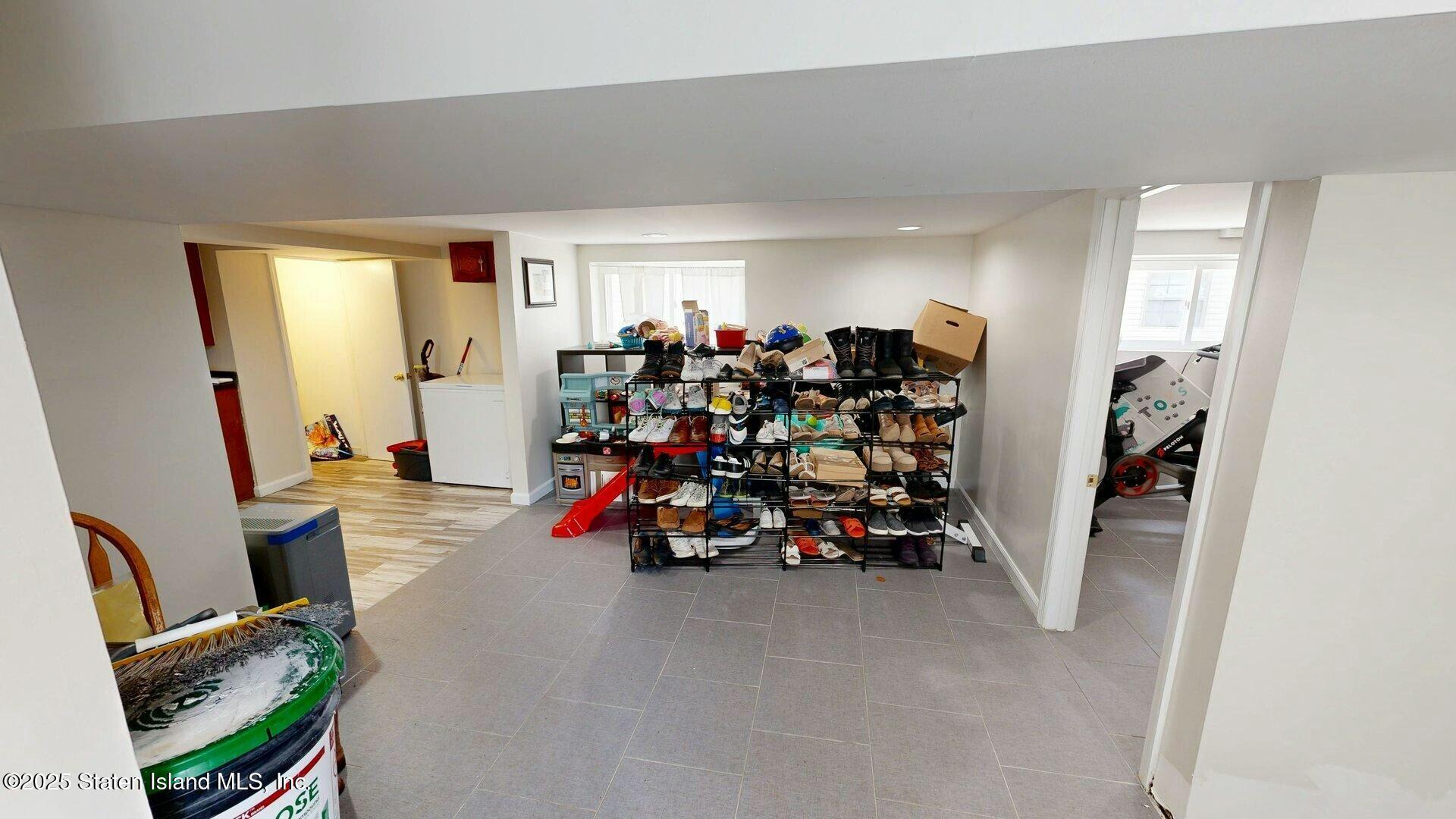 53 Raritan Avenue Staten Island, NY 10304 - Photo 33 of 48 tempImageqEN5Pv